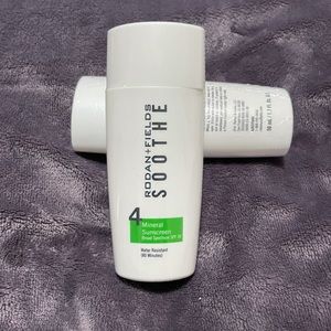 Rodan & Fields Soothe mineral sunscreen 30SPF